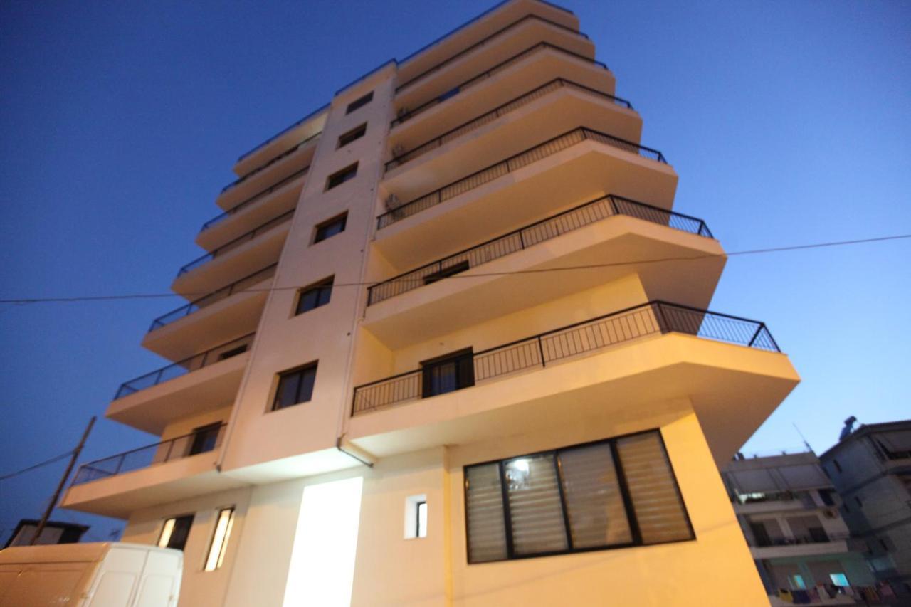 Joanna Suites Sarande Luaran gambar