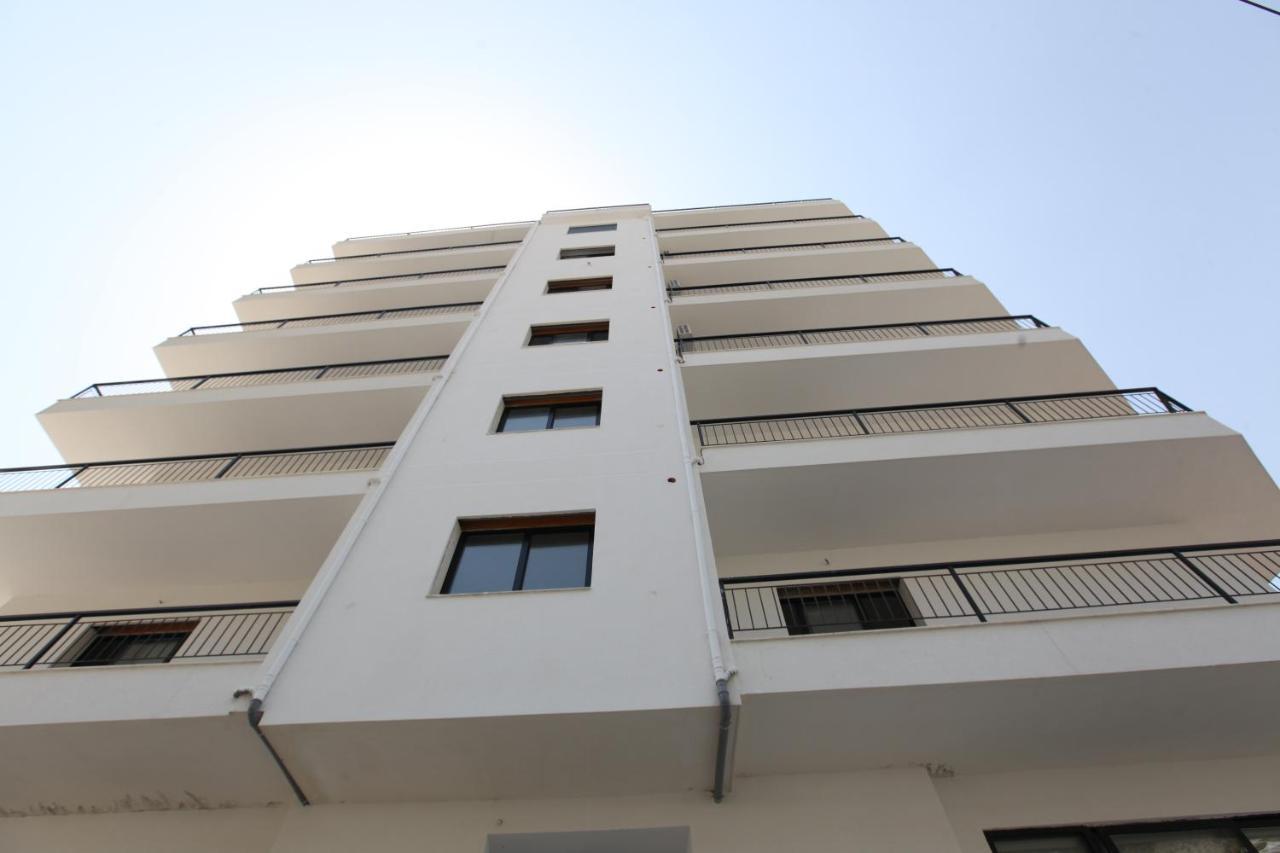 Joanna Suites Sarande Luaran gambar