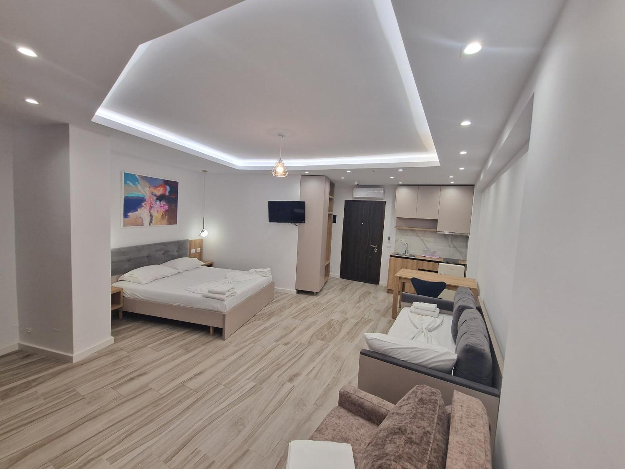 Joanna Suites Sarande Luaran gambar