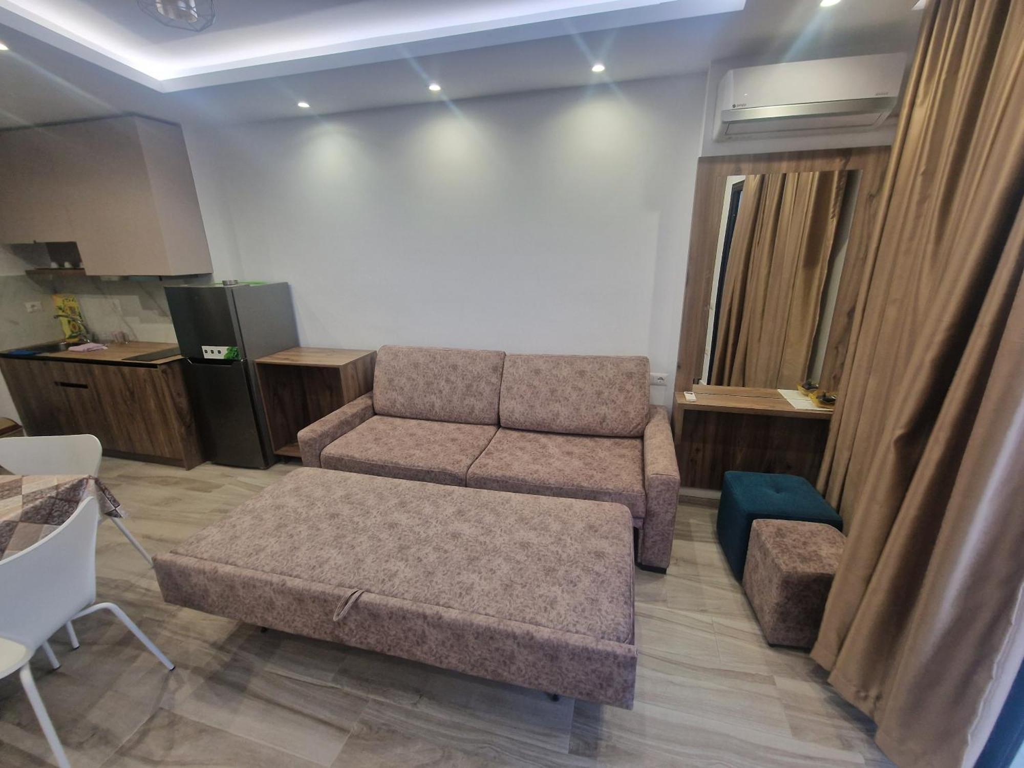Joanna Suites Sarande Luaran gambar